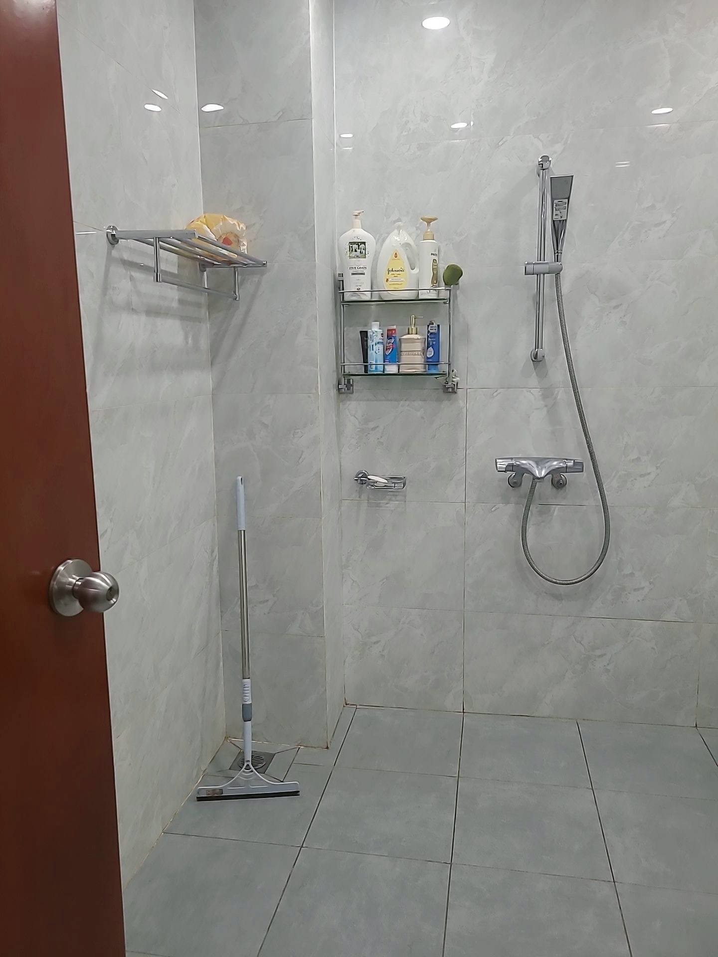 Bán nhà Thọ Lão - diện tích 56m2 7 tầng - Mặt phố khu vực trung tâm - giá 34,5 tỷ