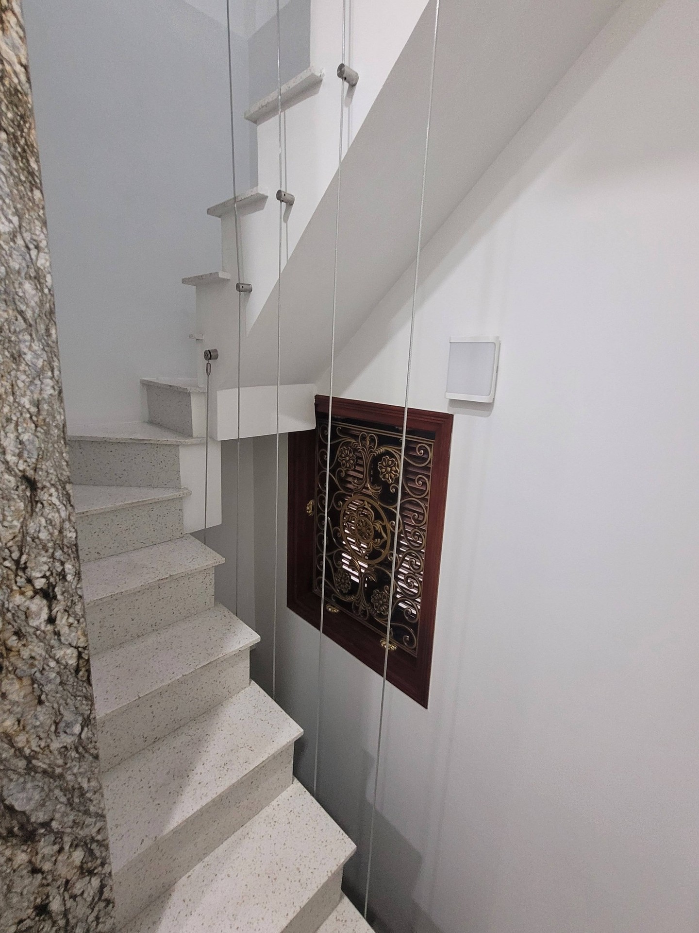 Bán nhà Thọ Lão - diện tích 56m2 7 tầng - Mặt phố khu vực trung tâm - giá 34,5 tỷ