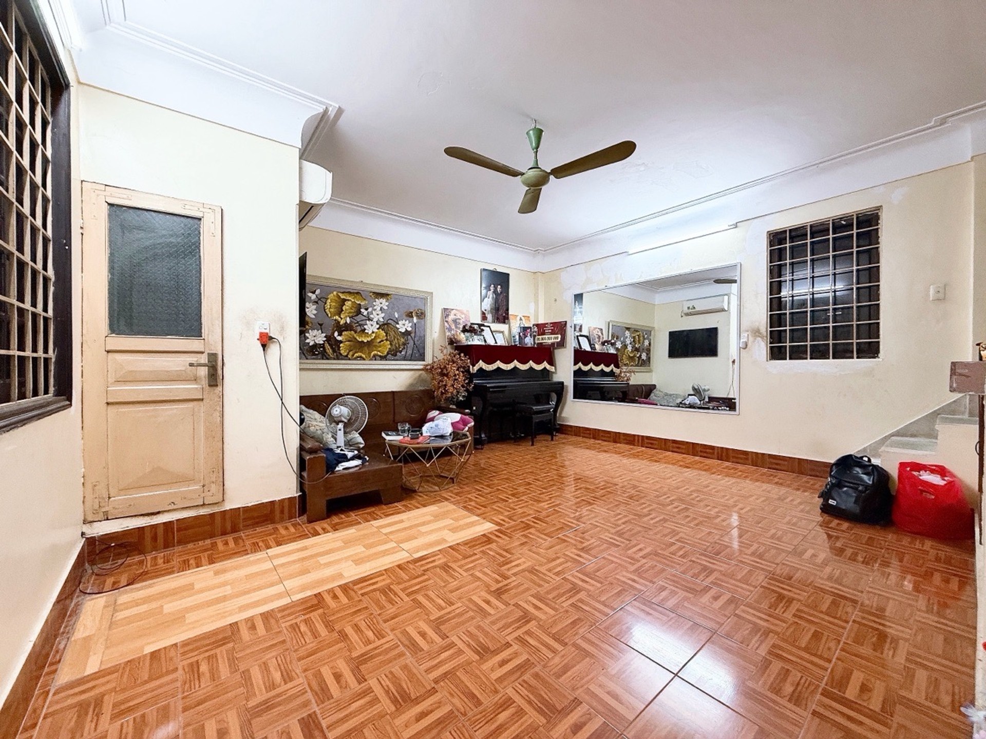Bán nhà Bùi Ngọc Dương - diện tích 30m2 4 tầng - Lô góc - giá 7,2 tỷ
