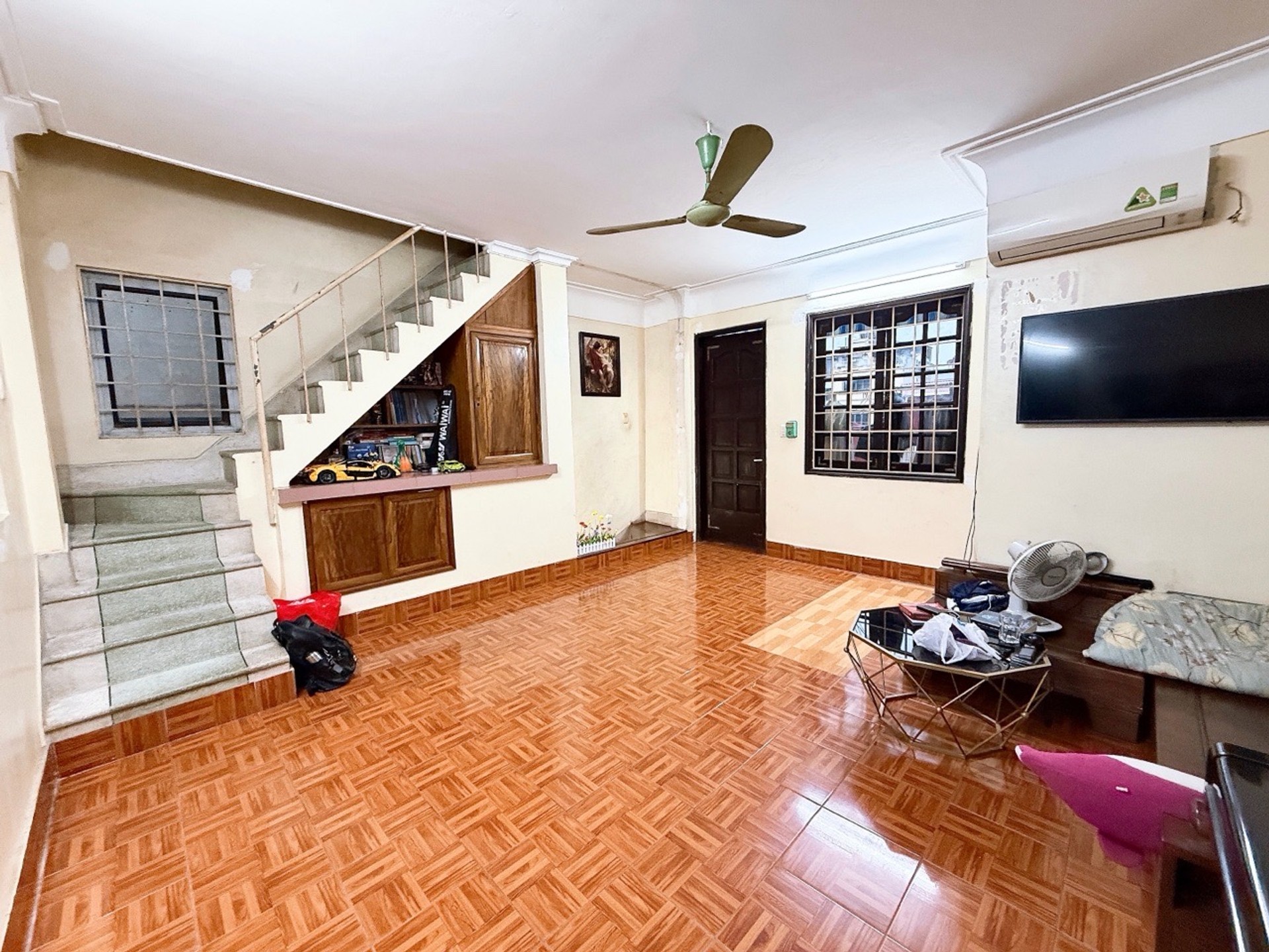 Bán nhà Bùi Ngọc Dương - diện tích 30m2 4 tầng - Lô góc - giá 7,2 tỷ