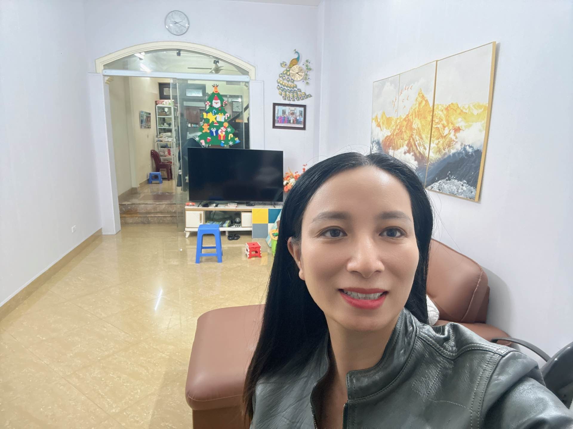 Bán nhà Lương Khánh Thiện - diện tích 88.2m2 5 tầng - Lô góc 2 mặt thoáng - giá 25,8 tỷ