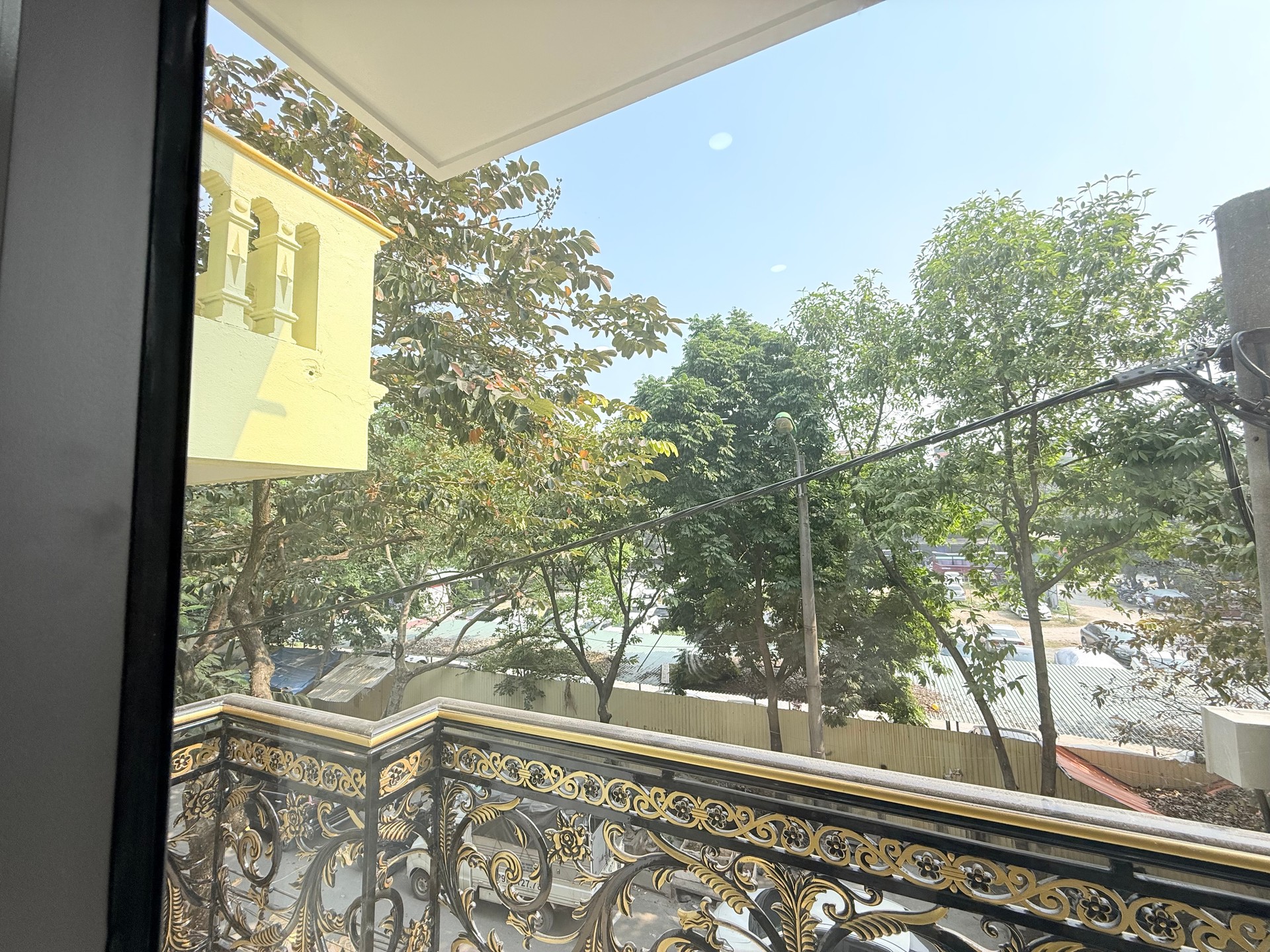 Bán nhà Đền Lừ 2 - diện tích 60m2 7 tầng - Ô tô đỗ tránh - giá 33,5 tỷ