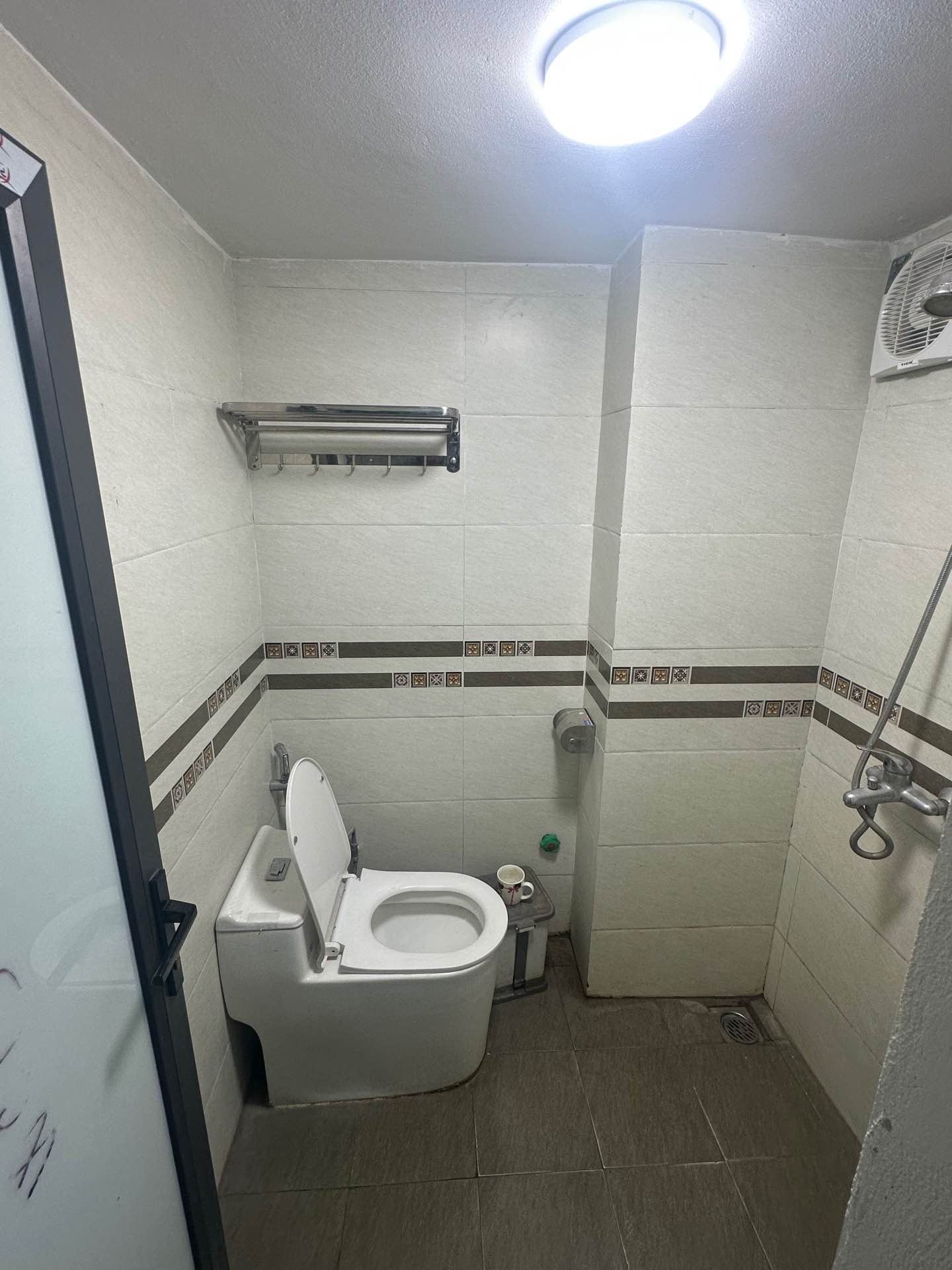 Bán nhà Chùa Vua - diện tích 47m2 4 tầng - Ngõ thông kinh doanh - giá 12,2 tỷ