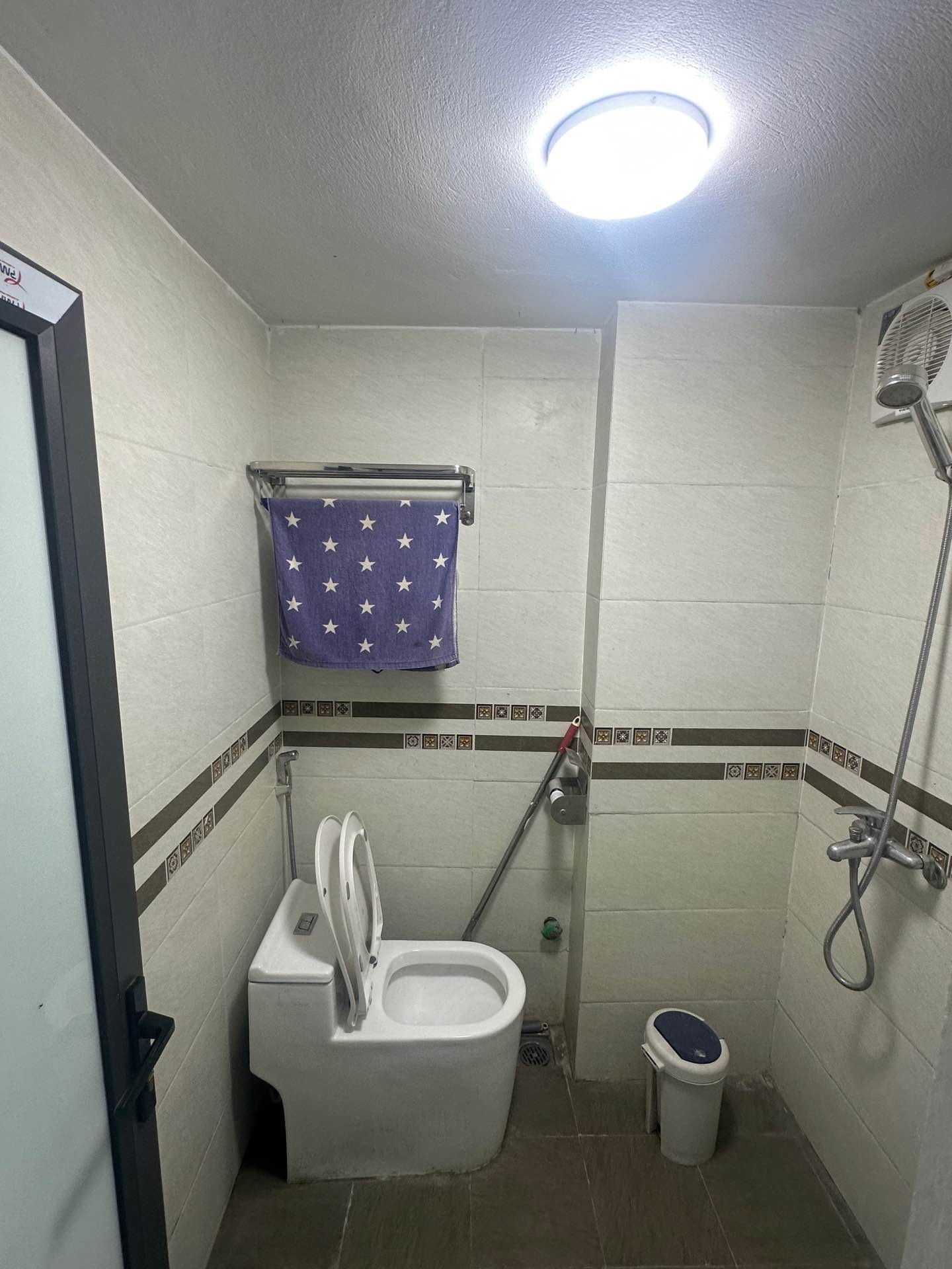 Bán nhà Chùa Vua - diện tích 47m2 4 tầng - Ngõ thông kinh doanh - giá 12,2 tỷ