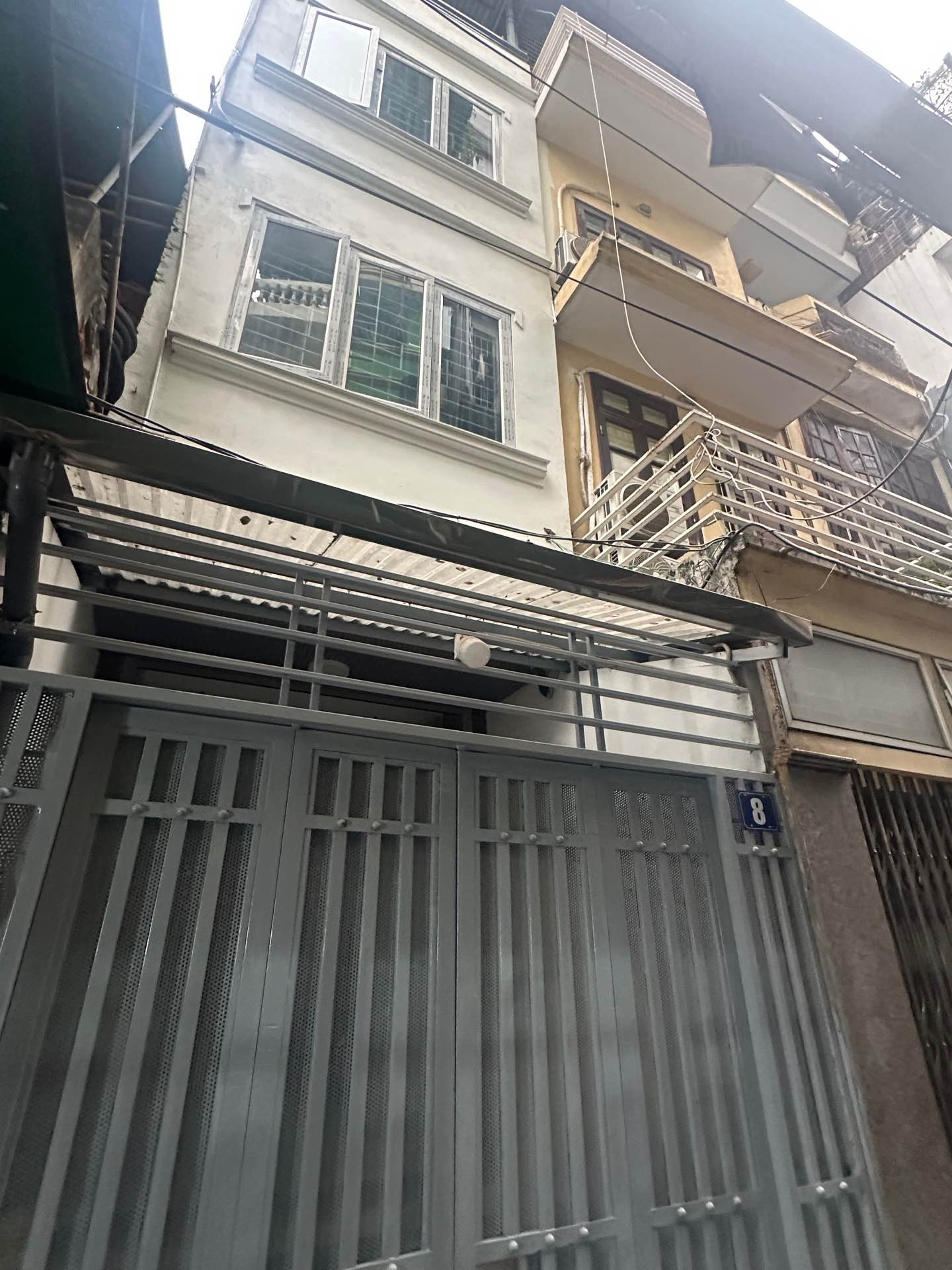 Bán nhà Chùa Vua - diện tích 47m2 4 tầng - Ngõ thông kinh doanh - giá 12,2 tỷ
