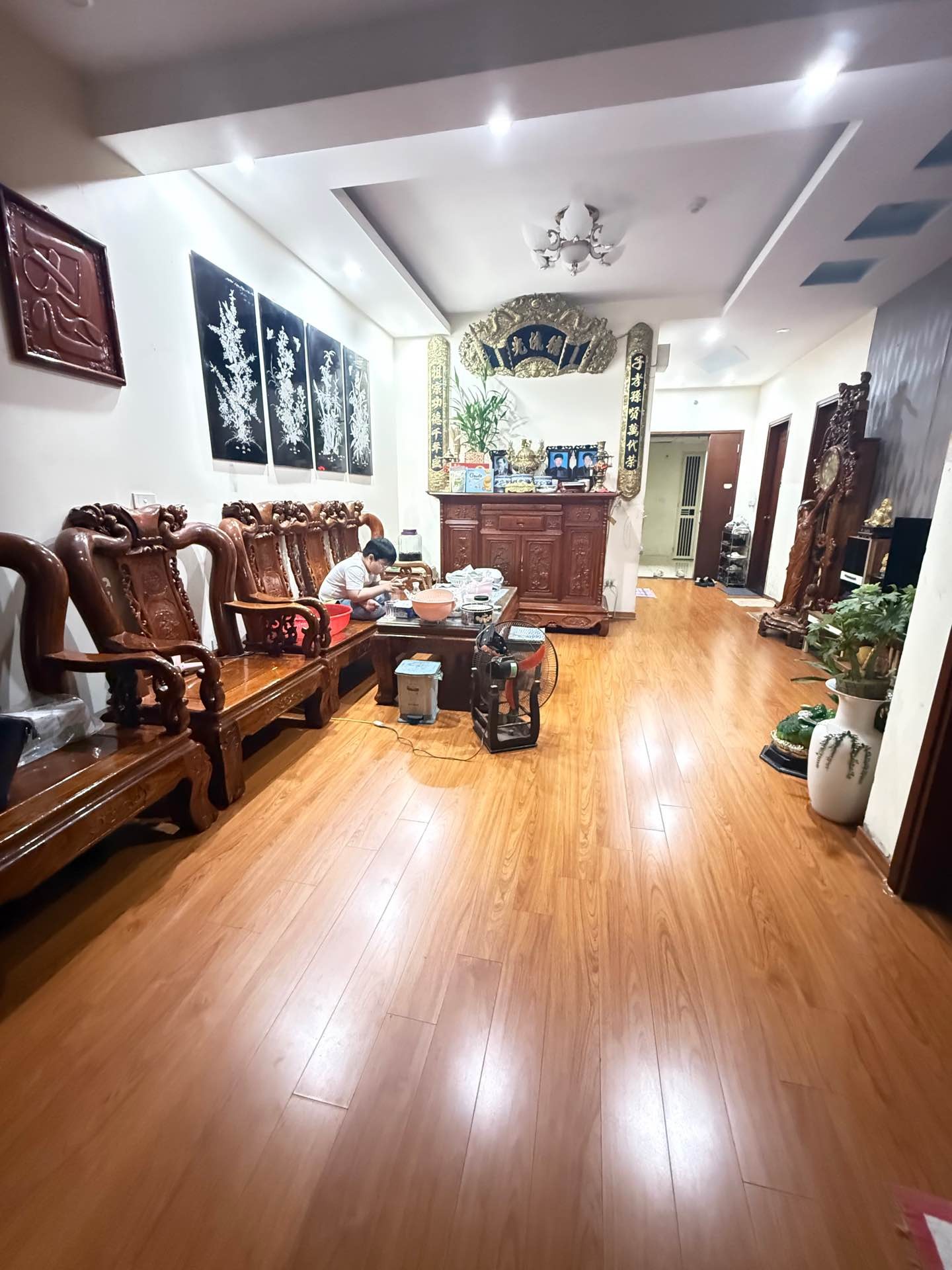 Bán nhà Trương Định - diện tích 132m2 4 tầng - Căn hộ cao cấp - giá 10,8 tỷ