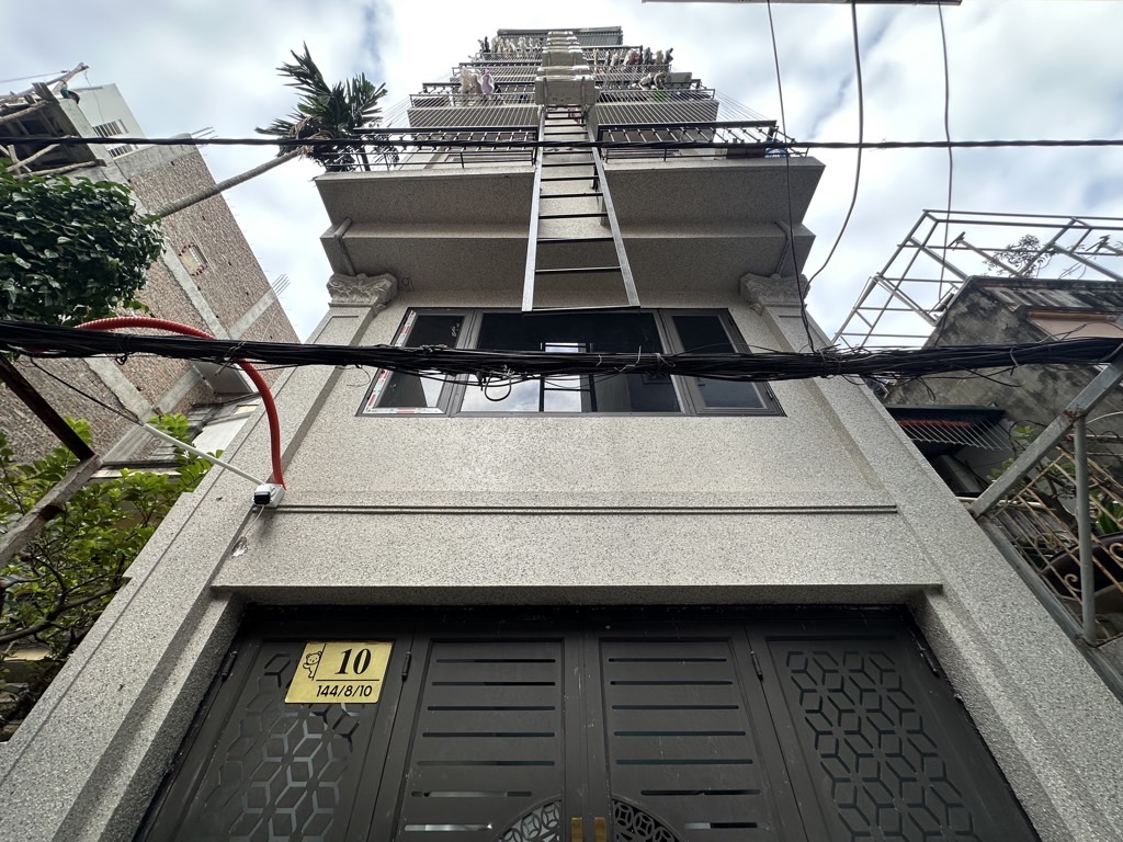 Bán nhà Quan Nhân - diện tích 105m2 7 tầng - Căn hộ dịch vụ dòng tiền ~ 150TR/tháng - giá 26,9 tỷ