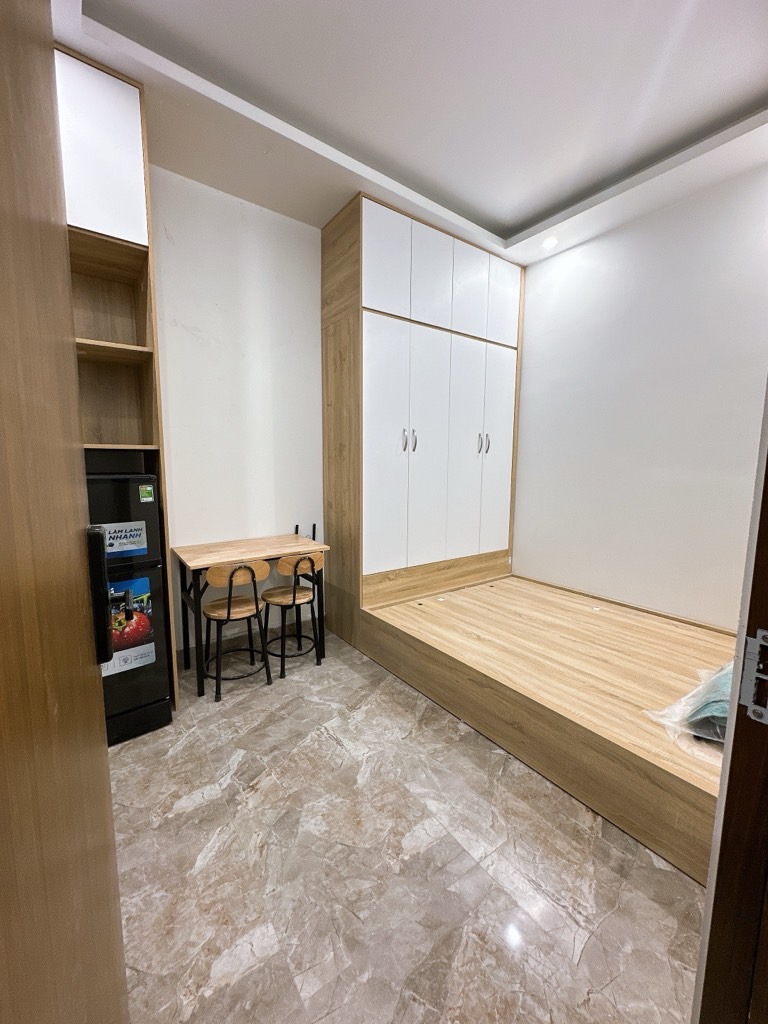 Bán nhà Quan Nhân - diện tích 105m2 7 tầng - Căn hộ dịch vụ dòng tiền ~ 150TR/tháng - giá 26,9 tỷ