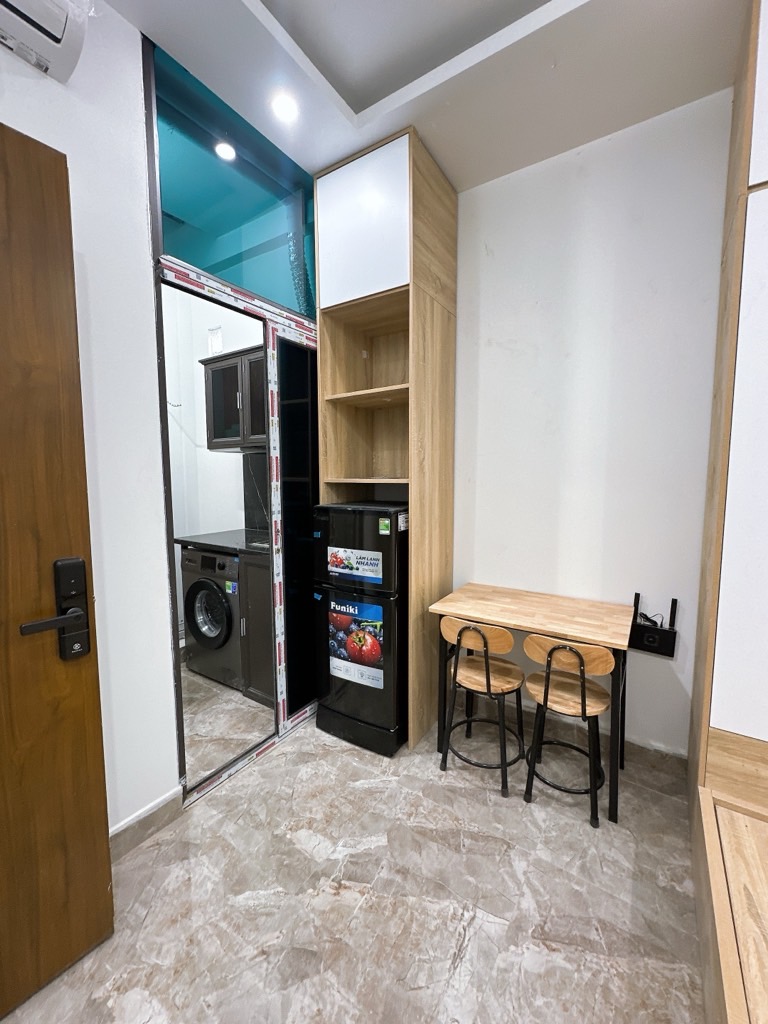 Bán nhà Quan Nhân - diện tích 105m2 7 tầng - Căn hộ dịch vụ dòng tiền ~ 150TR/tháng - giá 26,9 tỷ