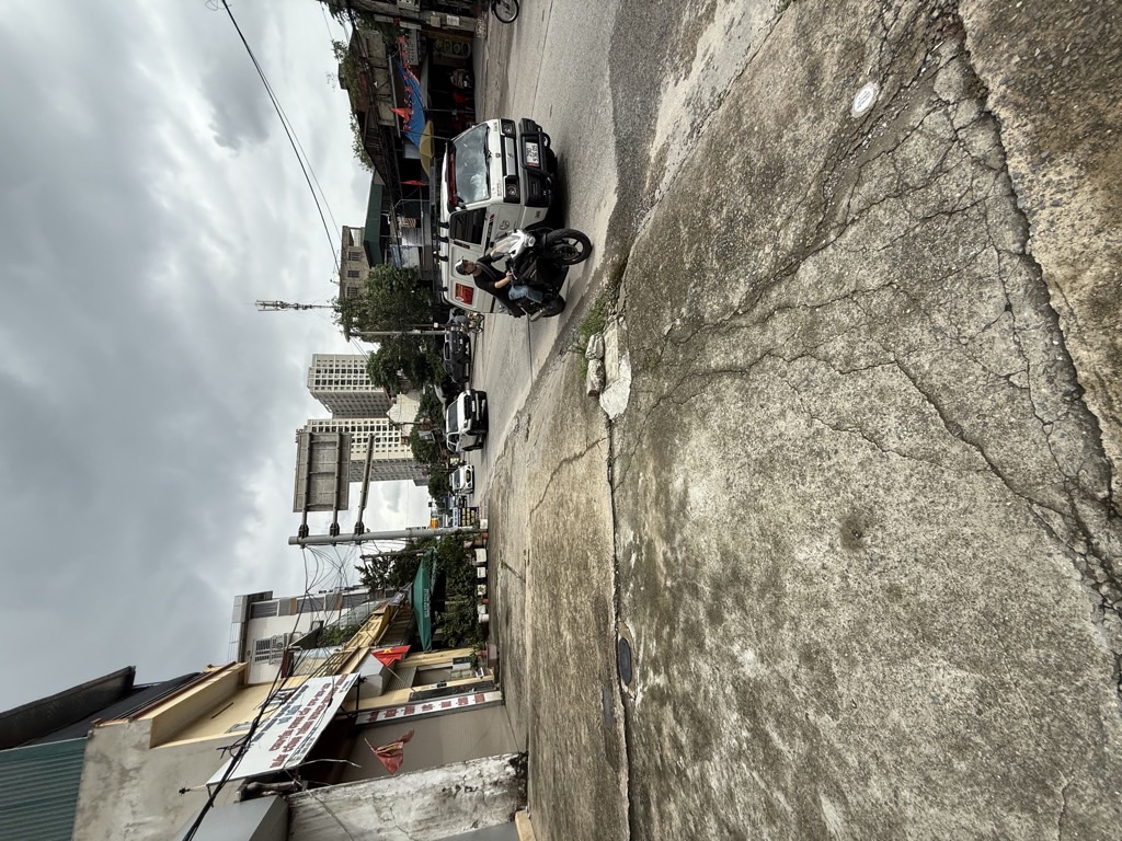 Bán nhà Tam Trinh - diện tích 134.6m2 3 tầng - Mặt phố - giá 55 tỷ