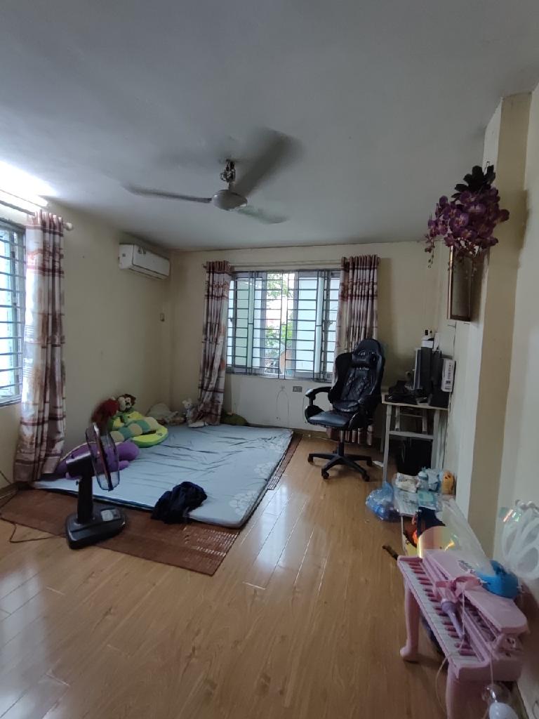 Bán nhà Định Công Hạ - diện tích 24m2 5 tầng - Lô góc, mặt phố - giá 3,2 tỷ