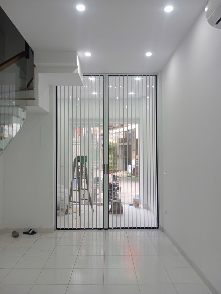 Bán nhà Khu TT Hồng Hà - diện tích 80m2 3 tầng - Lô góc, ô tô đỗ cửa - giá 7,3 tỷ