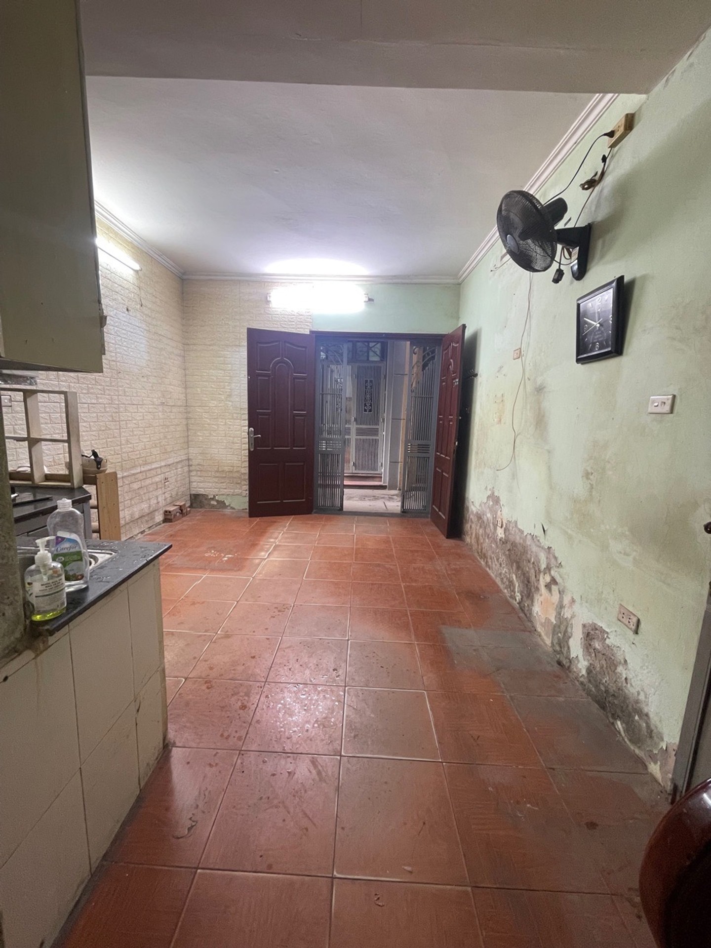 Bán nhà Hoà Bình - diện tích 26m2 2 tầng - Lô góc - giá 5,6 tỷ