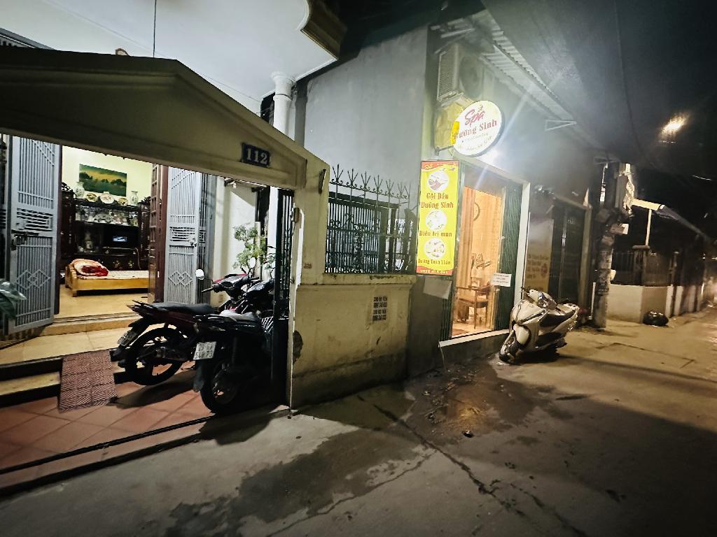 Bán nhà Trịnh Đình Cửu - diện tích 55m2 3 tầng - ô tô qua nhà - giá 13 tỷ