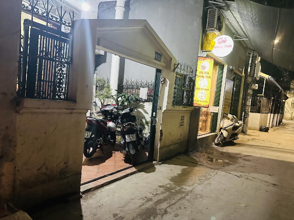 Bán nhà Trịnh Đình Cửu - diện tích 55m2 3 tầng - ô tô qua nhà - giá 13 tỷ