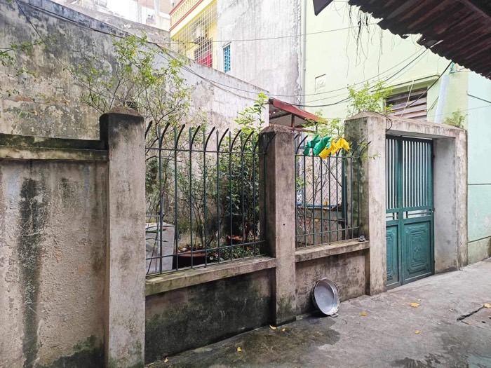 Bán nhà Định Công - diện tích 95m2 1 tầng - Nhà 3 mặt thoáng, vị trí đẹp - giá 6,3 tỷ