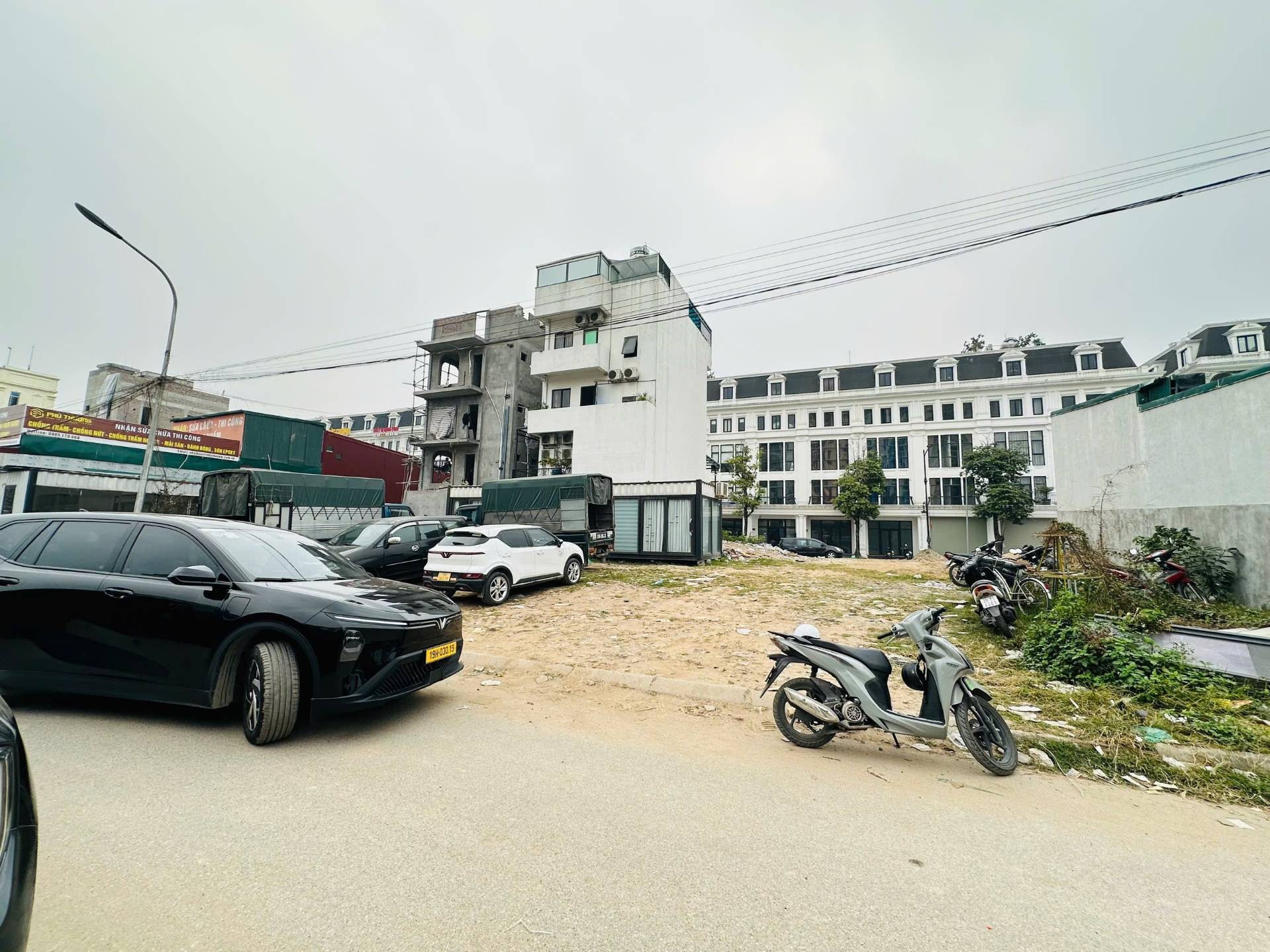 Bán nhà Ngõ 3 - diện tích 107m2 0 tầng - Chỉ có 1 mặt tiền - giá 32 tỷ