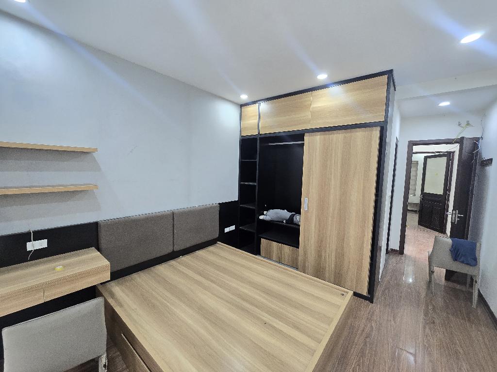 Bán nhà Định Công - diện tích 60m2 3 tầng - Nhà 2 mặt thoáng - giá 7,5 tỷ