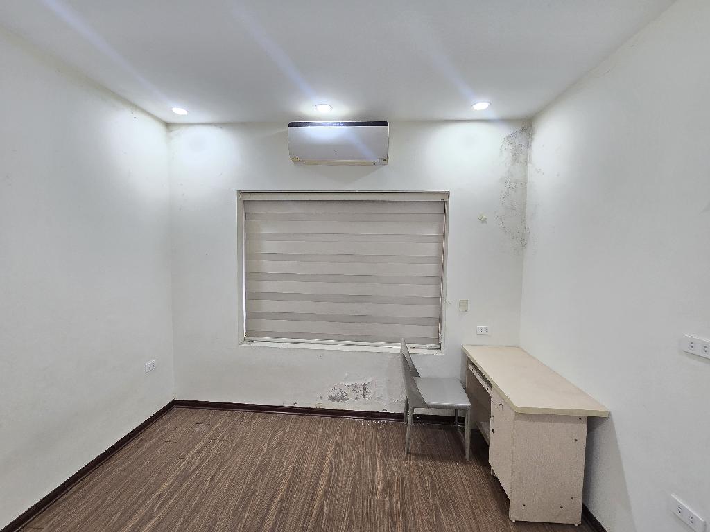 Bán nhà Định Công - diện tích 60m2 3 tầng - Nhà 2 mặt thoáng - giá 7,5 tỷ