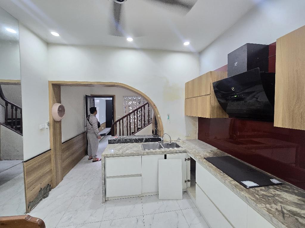 Bán nhà Định Công - diện tích 60m2 3 tầng - Nhà 2 mặt thoáng - giá 7,5 tỷ