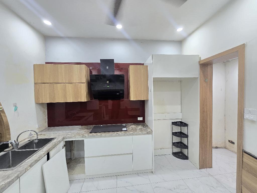 Bán nhà Định Công - diện tích 60m2 3 tầng - Nhà 2 mặt thoáng - giá 7,5 tỷ