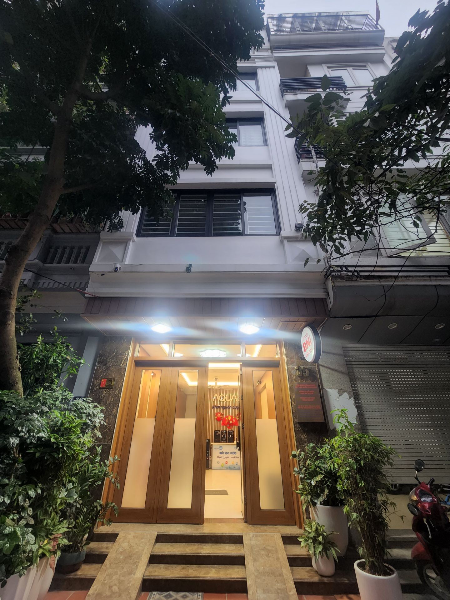 Bán nhà Đền Lừ - diện tích 40m2 5 tầng - Ô TÔ TRONG NHÀ - giá 19,5 tỷ