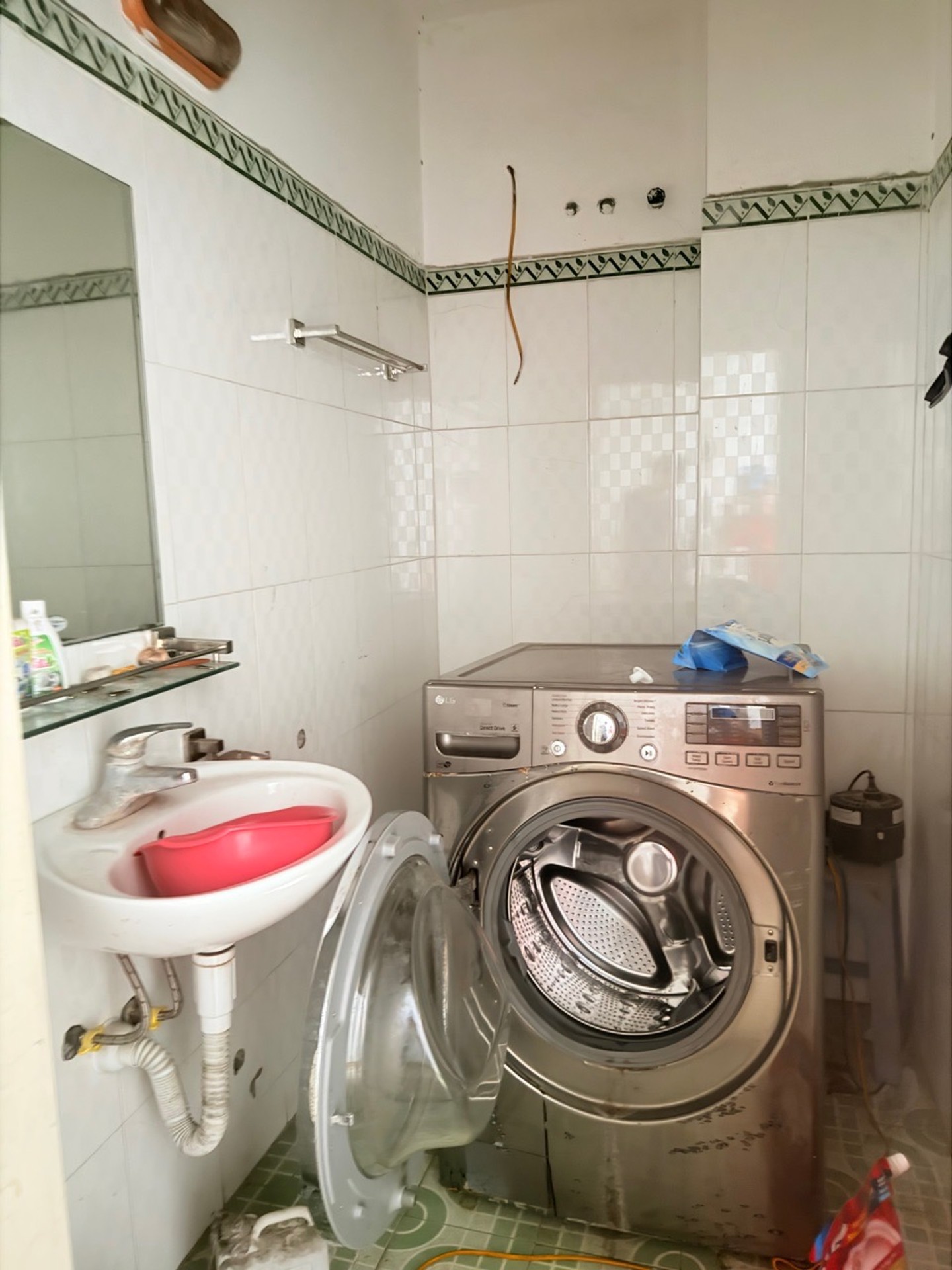 Bán nhà Lĩnh Nam - diện tích 69m2 5 tầng - Nhà đẹp hiếm có - giá 12,5 tỷ
