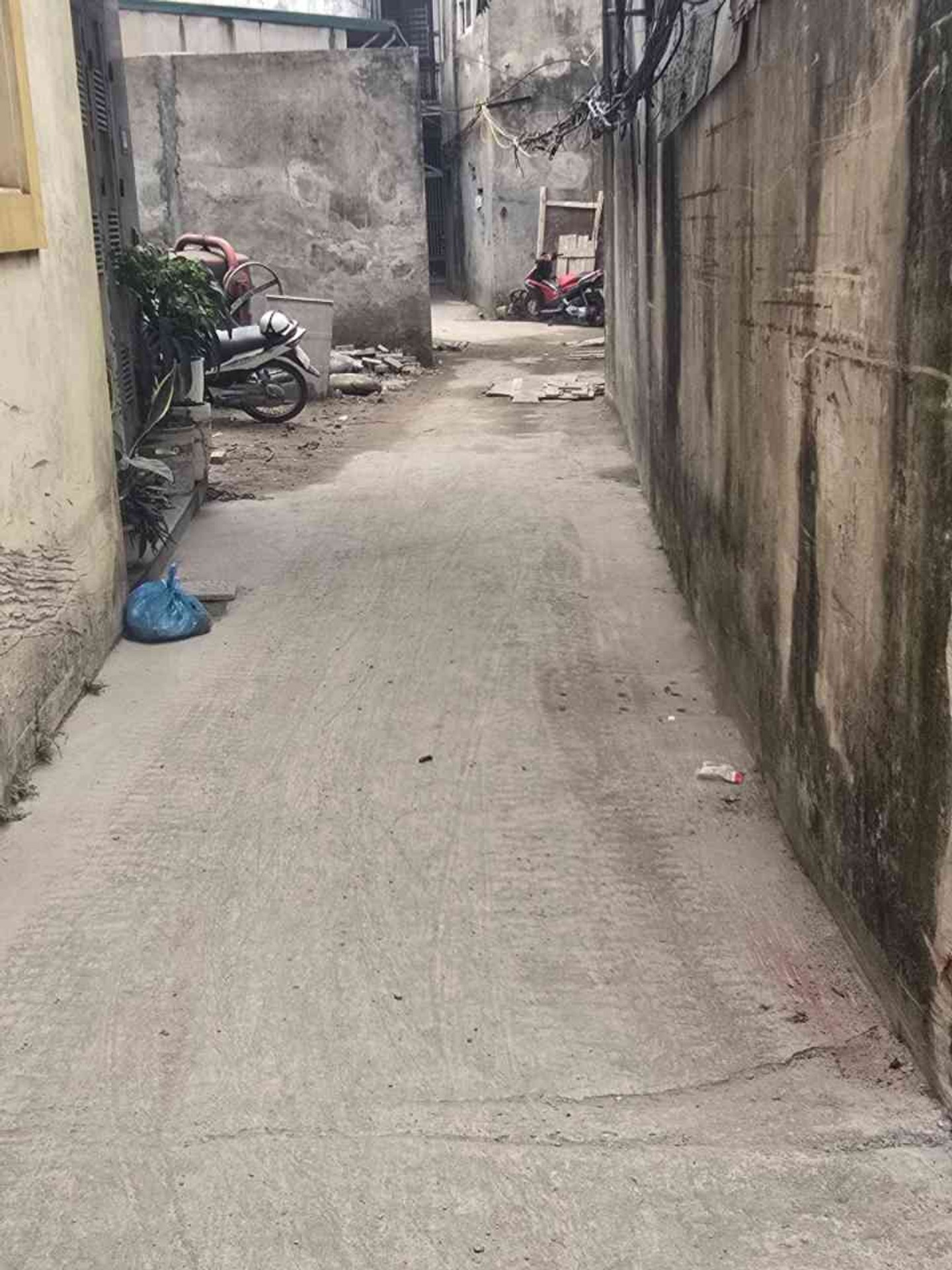 Bán nhà Đại Đồng - diện tích 46m2 0 tầng - Ô tô con lùi tận cửa - giá 8,5 tỷ