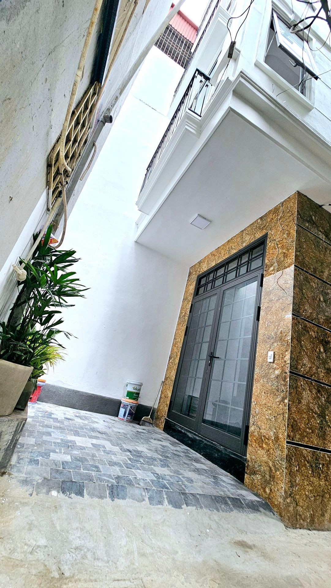 Bán nhà Hai Bà Trưng - diện tích 34m2 6 tầng - Lô góc, thang máy - giá 9,9 tỷ