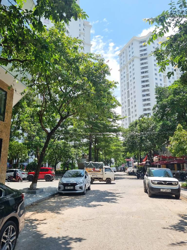 Bán nhà Ngõ 2 ô tô tránh - diện tích 93m2 6 tầng - PHÂN LÔ - Ô TÔ - ĐẤU GIÁ - CẠNH TECCO - SÁT CÔNG VIÊN - giá 26,5 tỷ