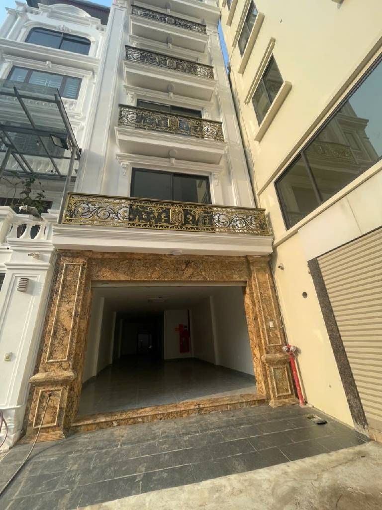 Bán nhà Ngõ 2 ô tô tránh - diện tích 93m2 6 tầng - PHÂN LÔ - Ô TÔ - ĐẤU GIÁ - CẠNH TECCO - SÁT CÔNG VIÊN - giá 26,5 tỷ