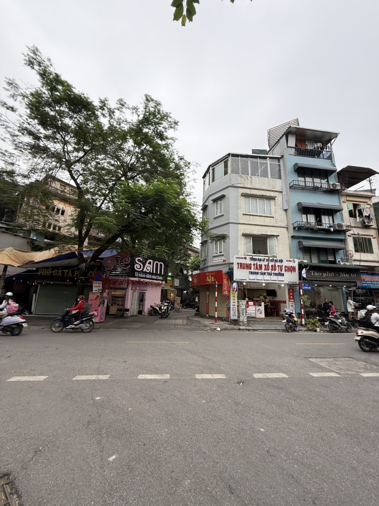 Bán nhà Tạ Quang Bửu - diện tích 39m2 4 tầng - Lô góc - giá 31 tỷ