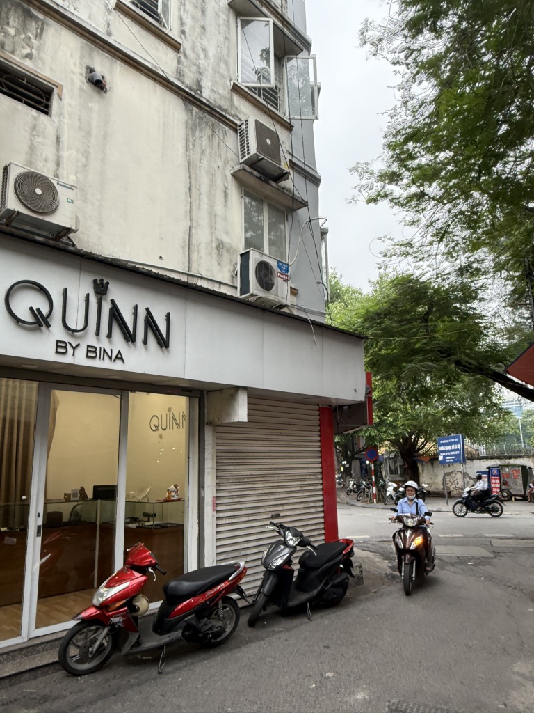 Bán nhà Tạ Quang Bửu - diện tích 39m2 4 tầng - Lô góc - giá 31 tỷ