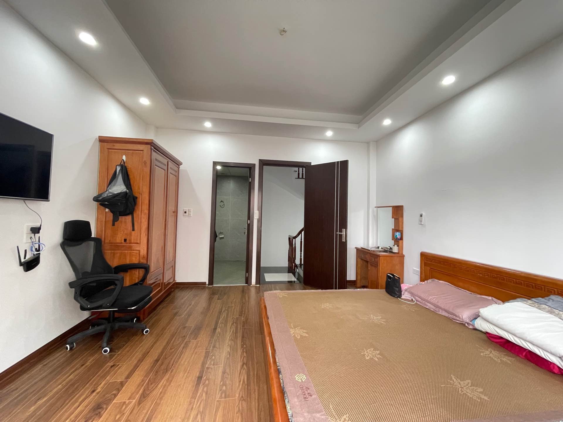 Bán nhà Trương Định - diện tích 30m2 5 tầng - Nhà đẹp ở luôn - giá 7,9 tỷ