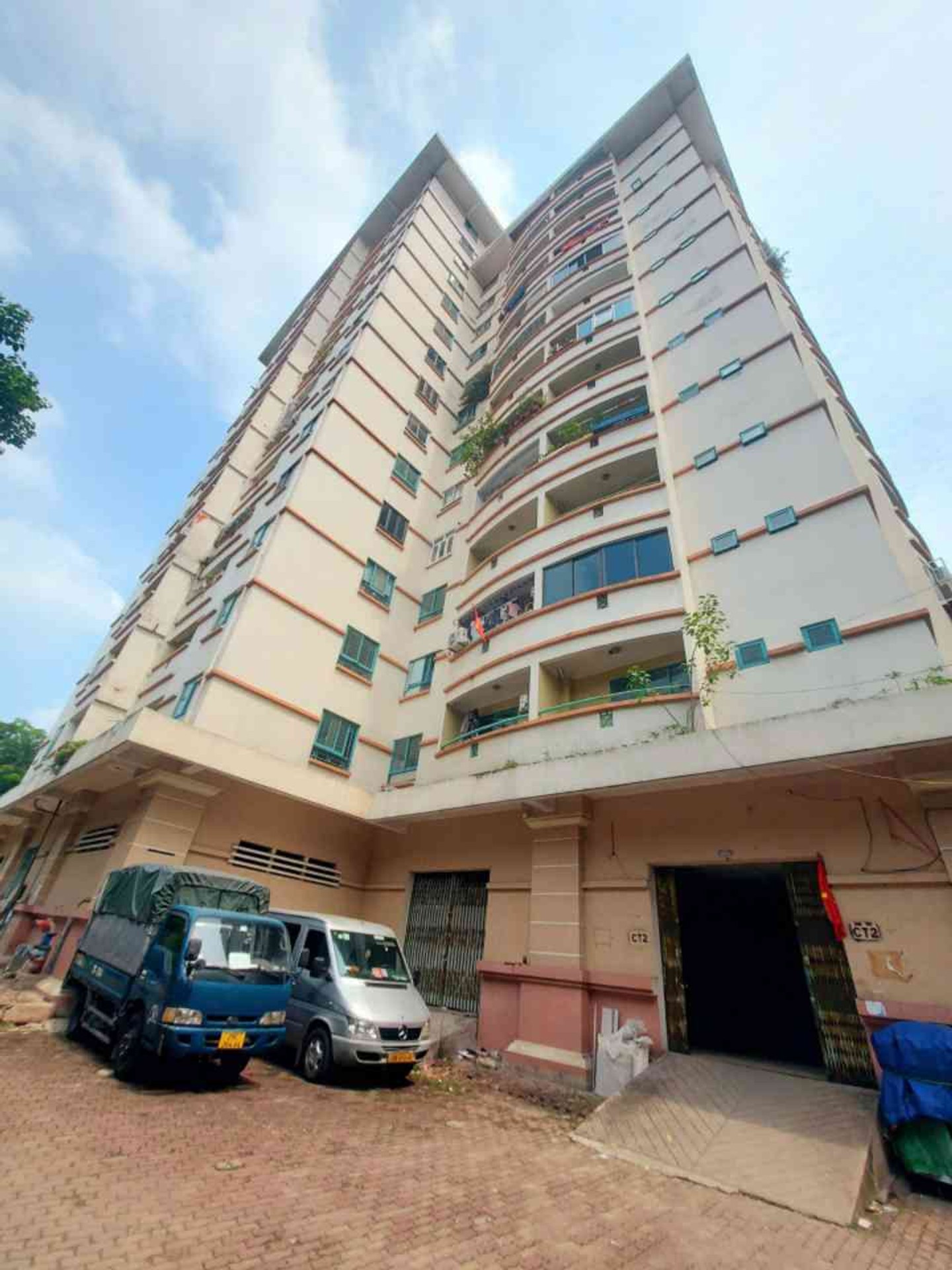 Bán nhà Tam Trinh - diện tích 68m2 12 tầng - Căn hộ Chung cư CT2 - giá 4,75 tỷ