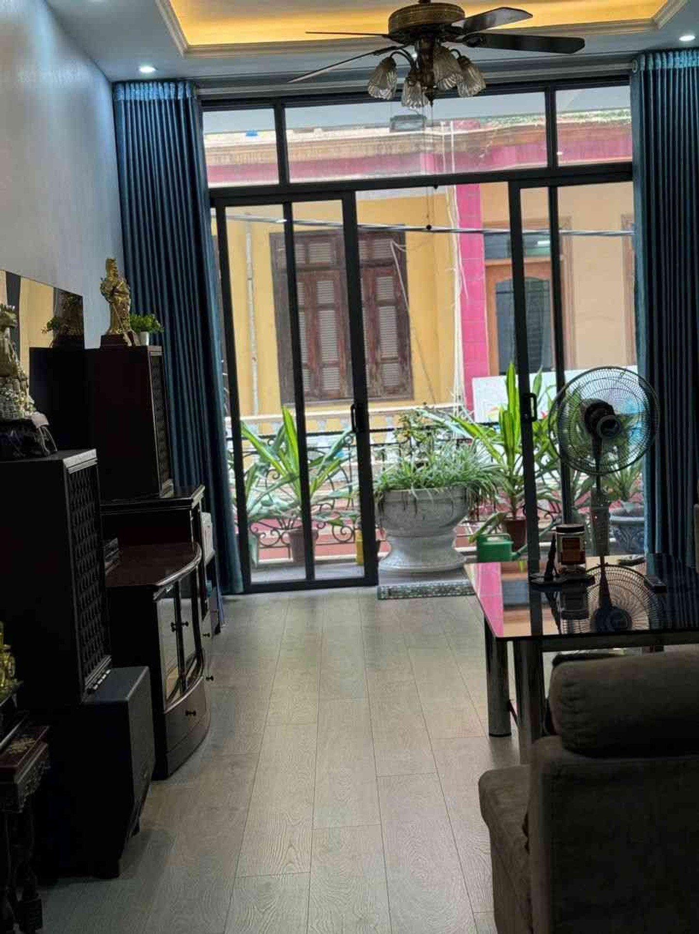 Bán nhà Kim Ngưu - diện tích 36m2 6 tầng - Ô TÔ VÀO NHÀ - giá 14,5 tỷ