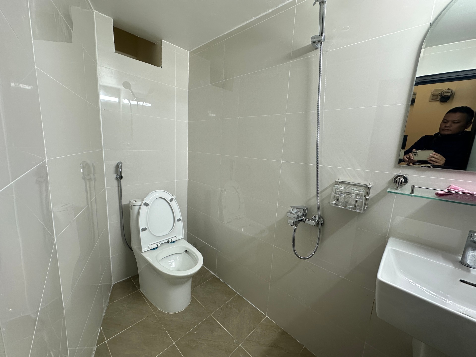 Bán nhà Định Công Thượng - diện tích 41m2 5 tầng - Mặt phố kinh doanh sầm uất - giá 18,5 tỷ