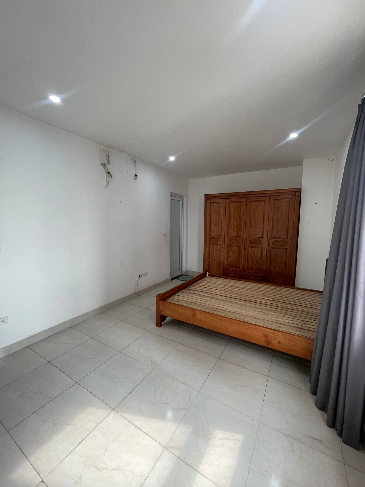 Bán nhà Tân Mai - diện tích 82m2 16 tầng - Căn góc thoáng sáng - giá 7,9 tỷ