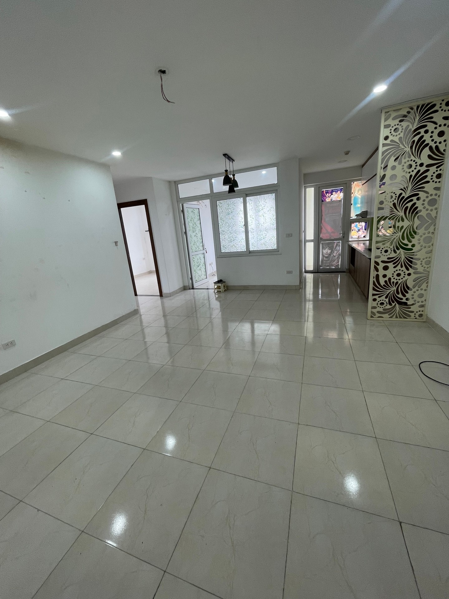 Bán nhà Tân Mai - diện tích 82m2 16 tầng - Căn góc thoáng sáng - giá 7,9 tỷ