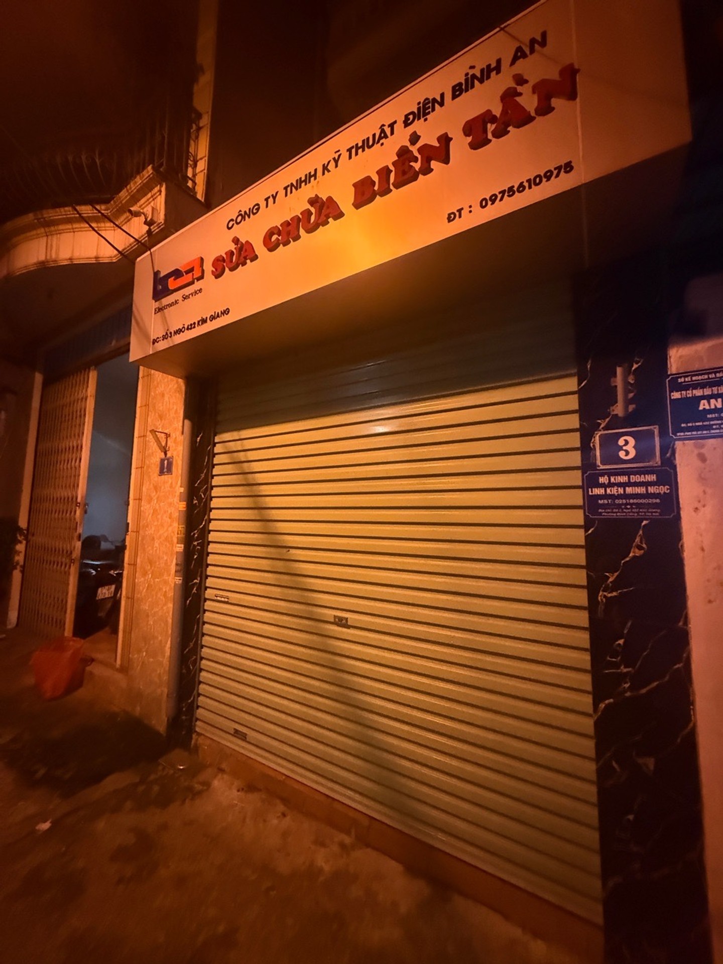 Bán nhà Kim Giang - diện tích 99m2 4 tầng - ô tô đỗ cửa - giá 21,5 tỷ