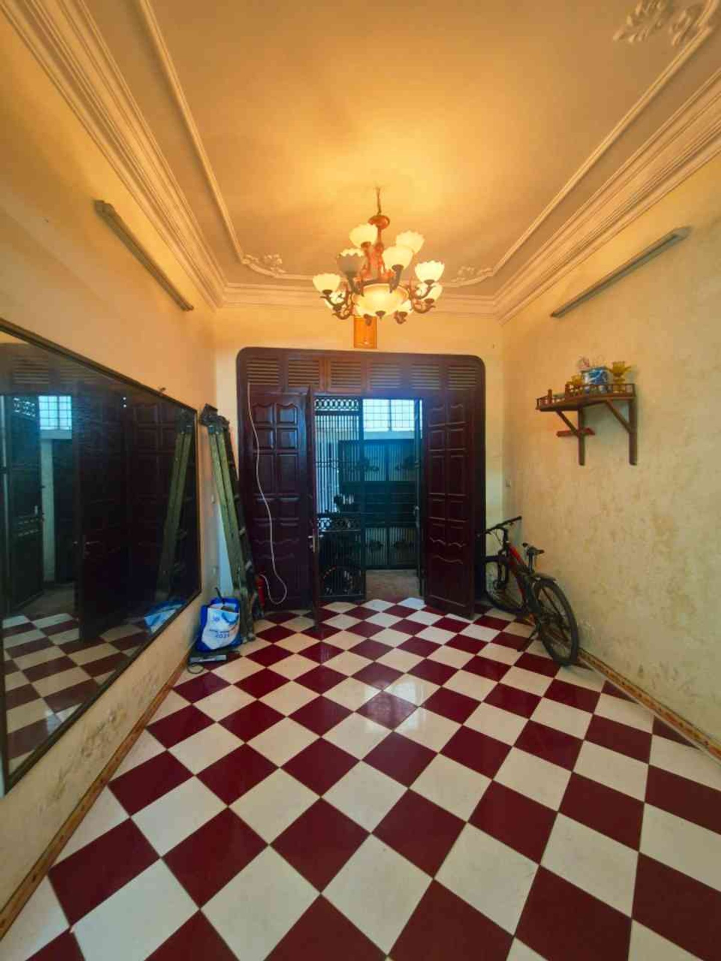 Bán nhà Trương Định - diện tích 48m2 4 tầng - ngõ trải nhựa vào tận cửa - giá 10,6 tỷ