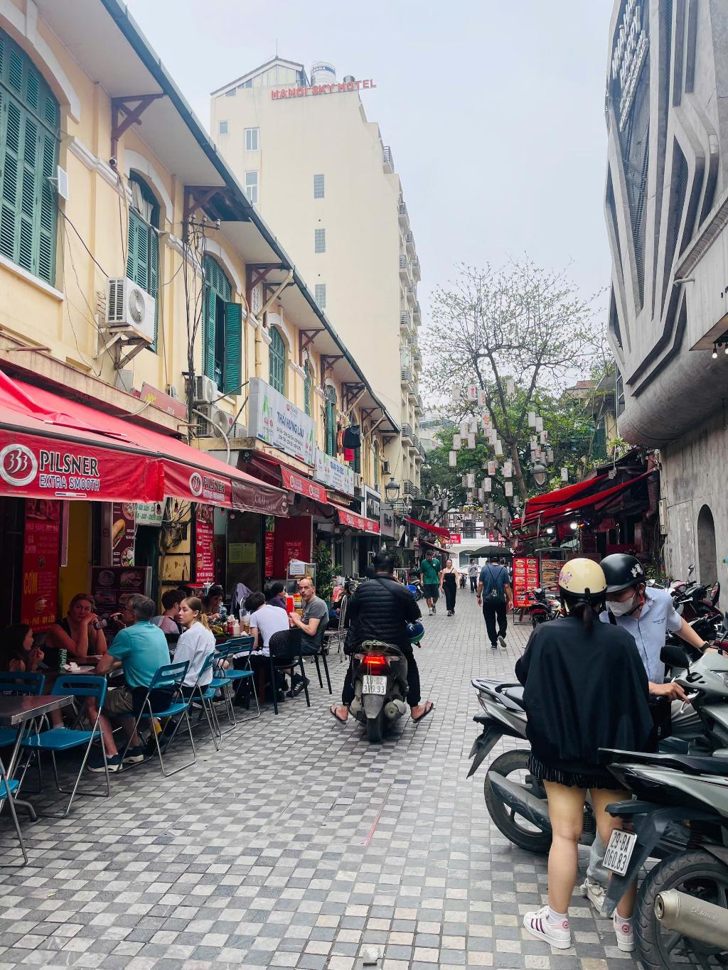 Bán nhà Tống Duy Tân - diện tích 40m2 4 tầng - Lô góc 2 mặt thoáng - giá 42 tỷ