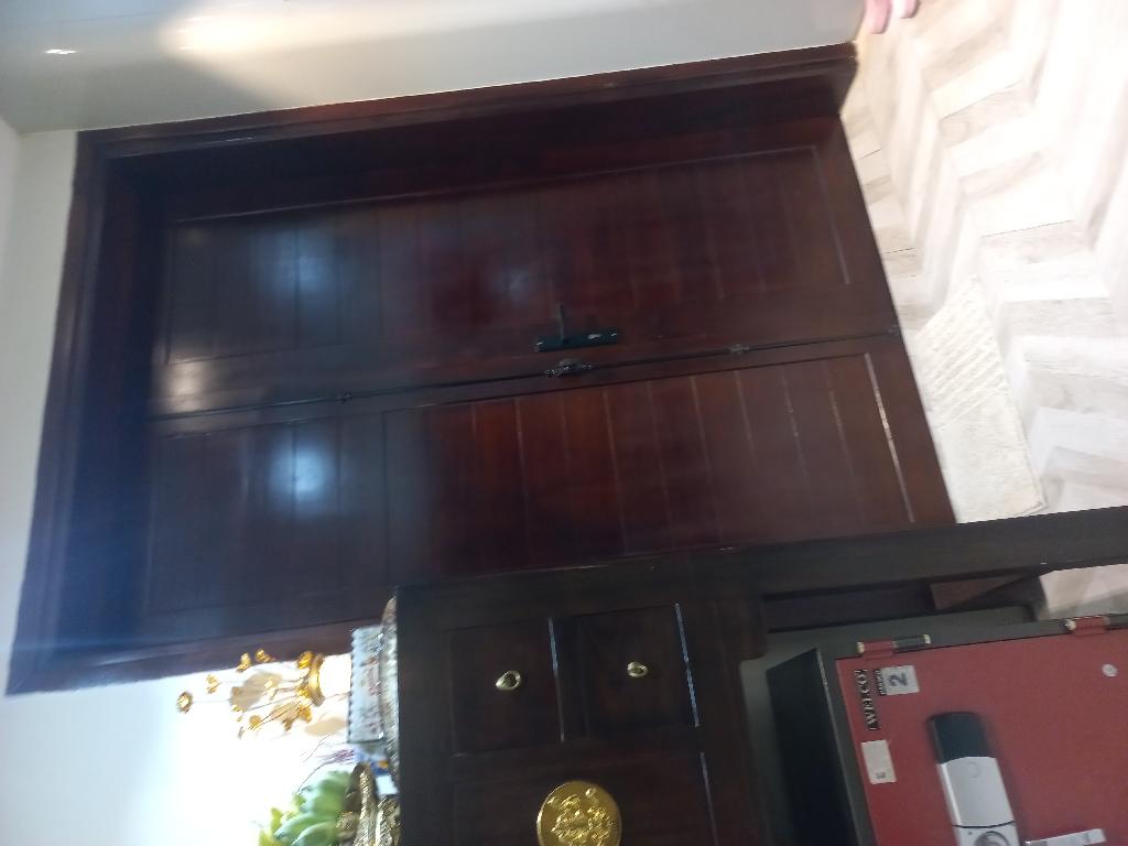 Bán nhà Trúc Bạch - diện tích 180m2 2 tầng - Mặt phố kinh doanh đắc địa - giá 40 tỷ