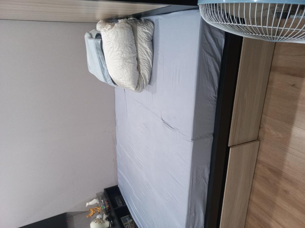 Bán nhà Trúc Bạch - diện tích 180m2 2 tầng - Mặt phố kinh doanh đắc địa - giá 40 tỷ