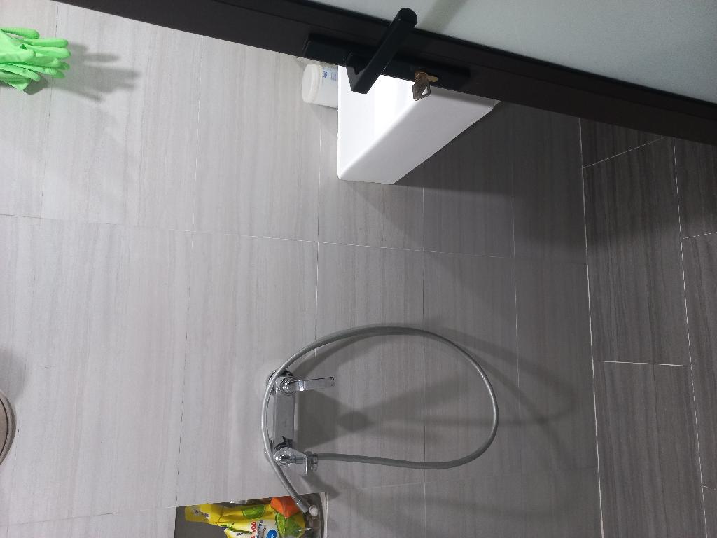 Bán nhà Trúc Bạch - diện tích 180m2 2 tầng - Mặt phố kinh doanh đắc địa - giá 40 tỷ