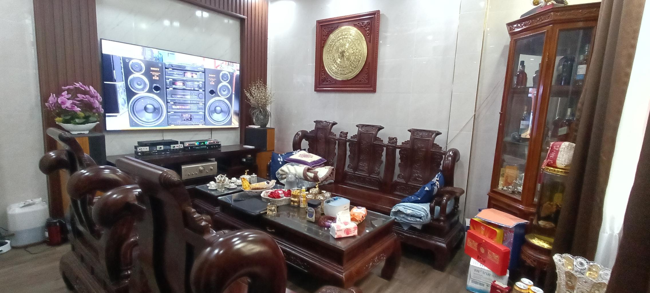 Bán nhà Tân Mai - diện tích 19m2 6 tầng - Lô góc - giá 4,9 tỷ