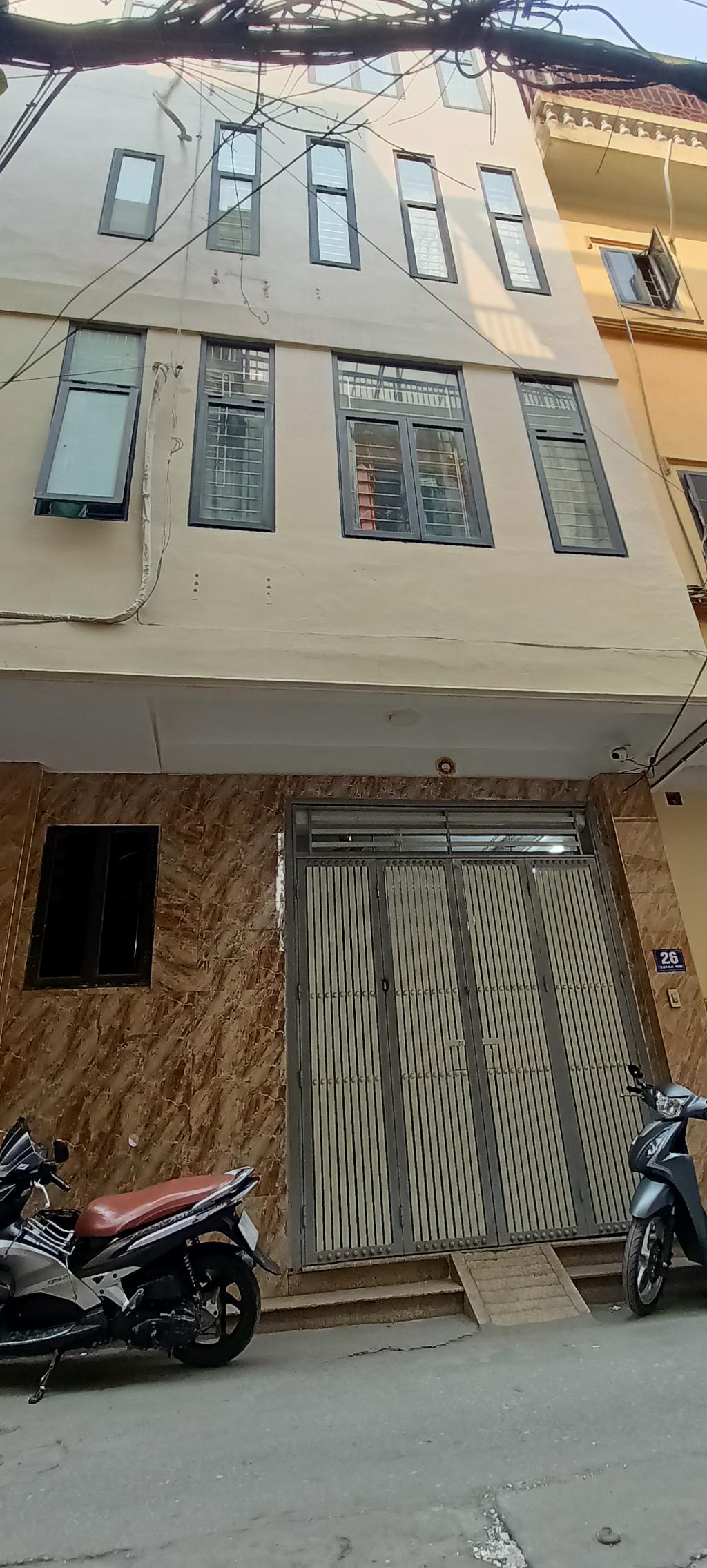 Bán nhà Tân Mai - diện tích 19m2 6 tầng - Lô góc - giá 4,9 tỷ