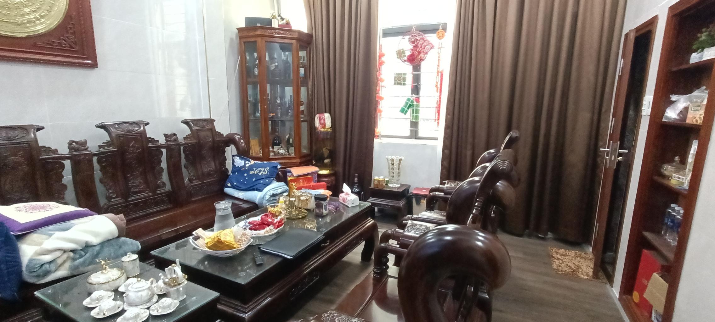 Bán nhà Tân Mai - diện tích 19m2 6 tầng - Lô góc - giá 4,9 tỷ