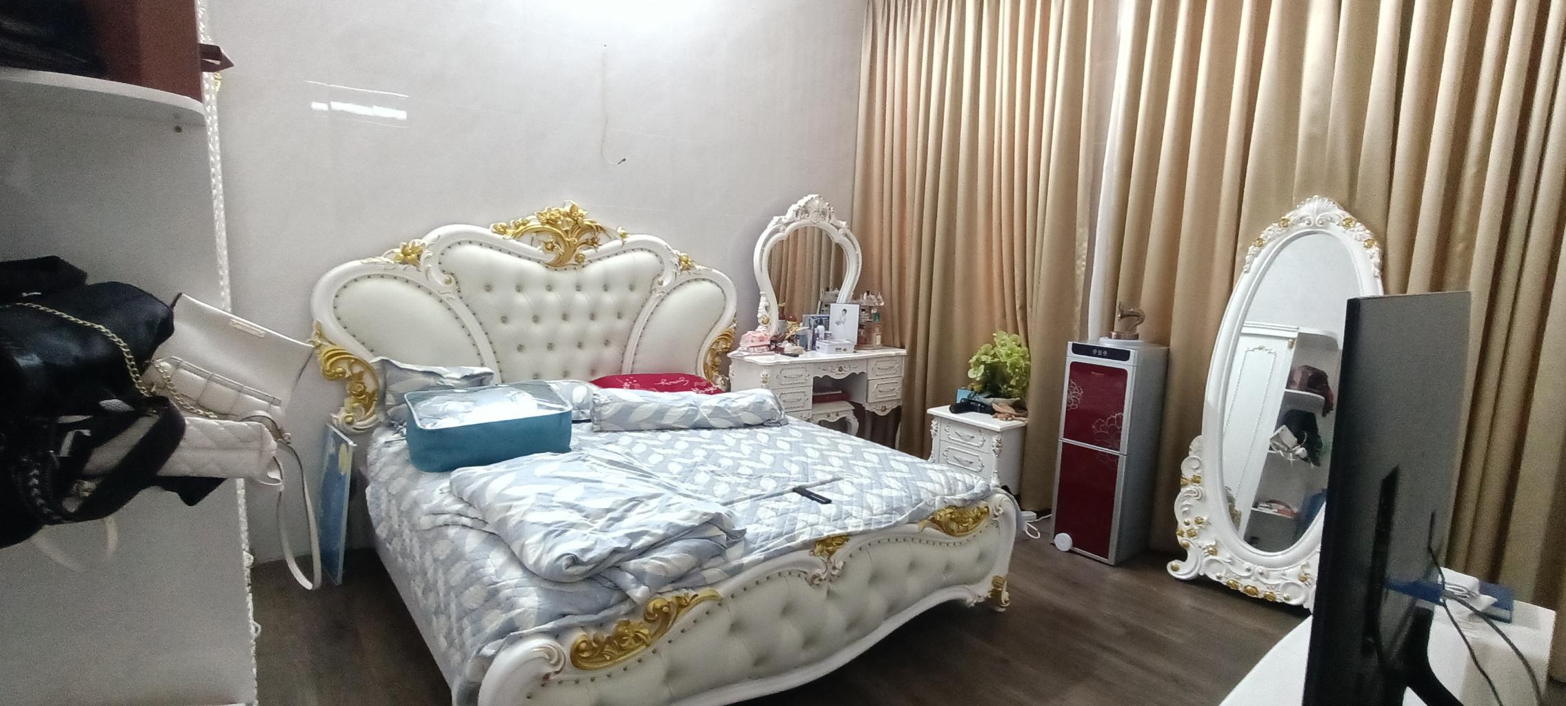 Bán nhà Tân Mai - diện tích 19m2 6 tầng - Lô góc - giá 4,9 tỷ