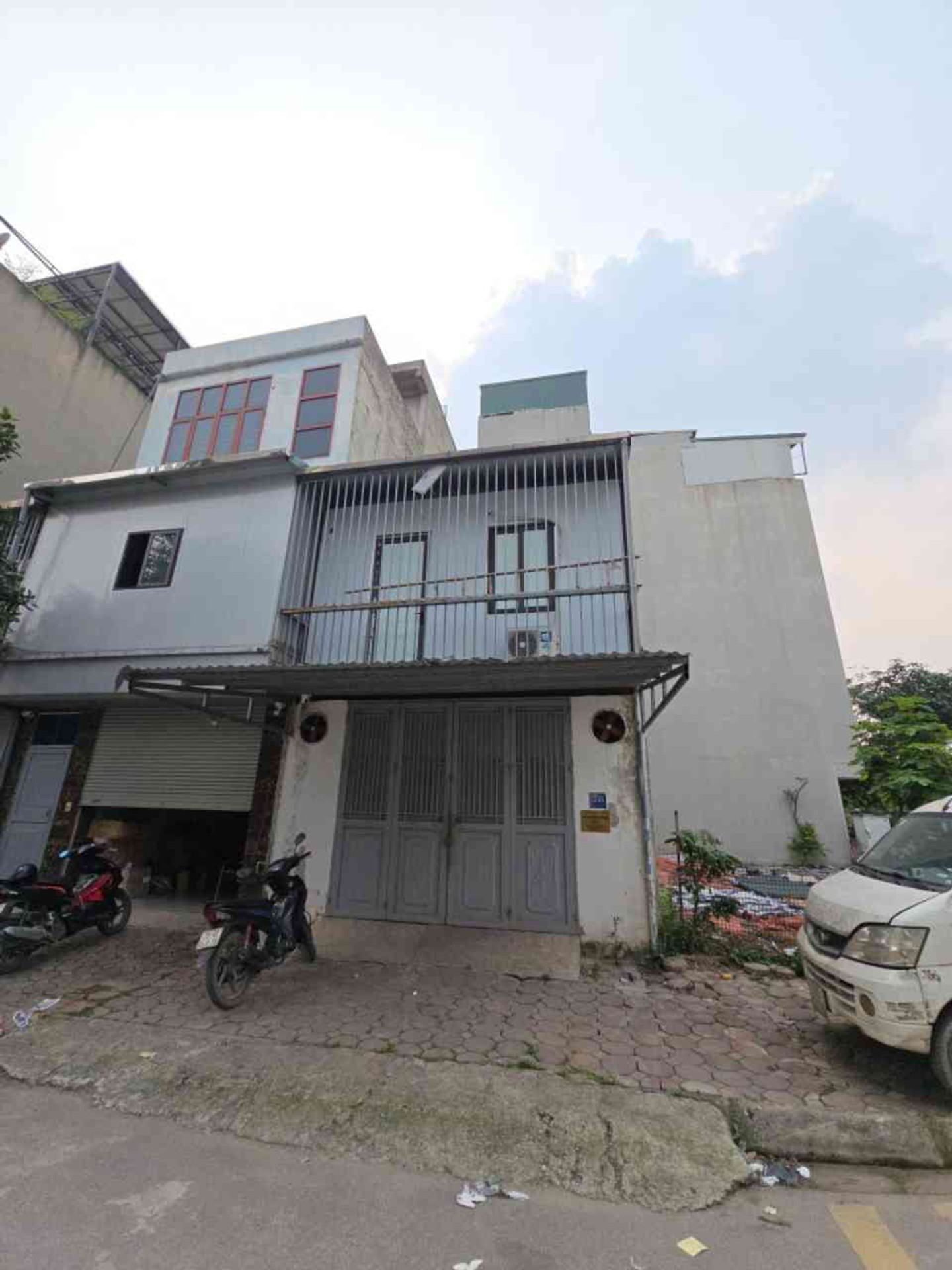 Bán nhà DV3 - diện tích 60m2 2 tầng - Phân lô ô tô chạy vòng quanh - giá 19,5 tỷ